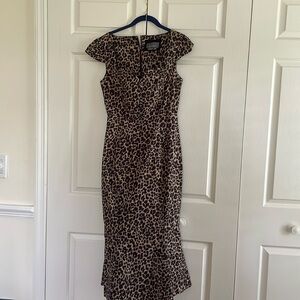 Anthropology Womens leapord print  size XS, fitted maxi dress, with zipper